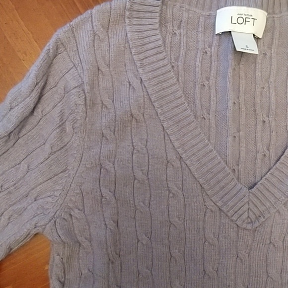 Loft Lilac Purple V Neck Sweater - Picture 2 of 3